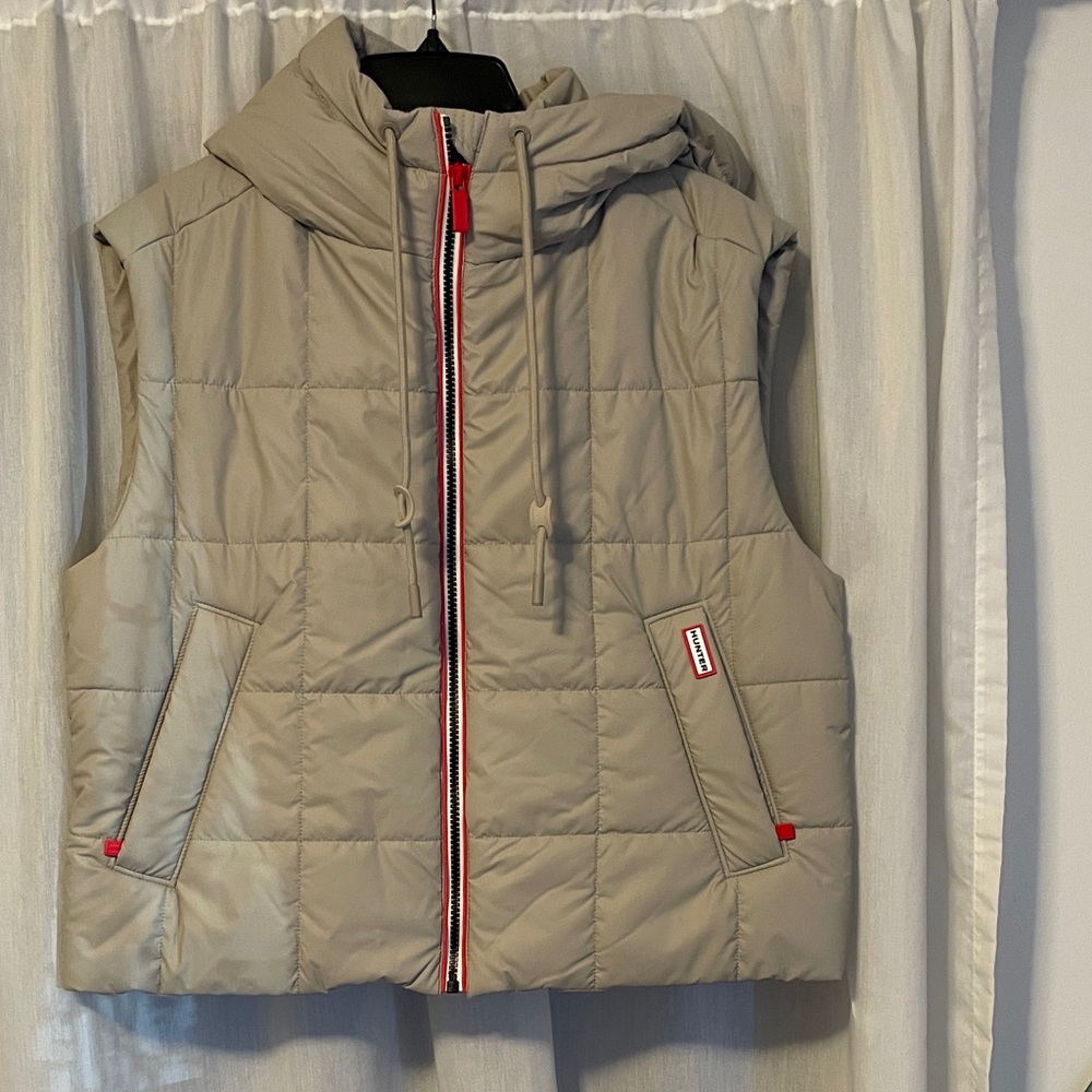 Hunter Puffer Hooded Vest size small - Picture 5 of 16